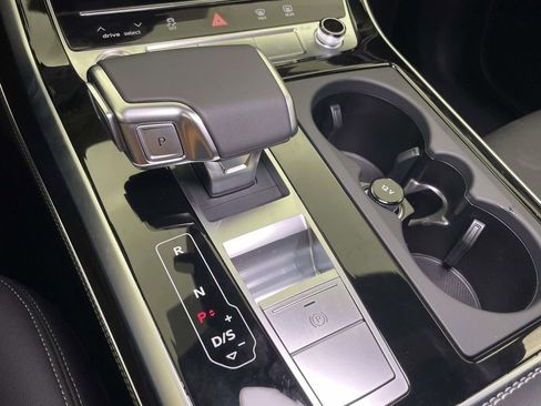 New 2026 Audi Q8 Premium Plus image 34