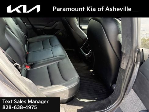 Used 2022 Tesla Model S image 21