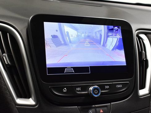 Used 2024 Chevrolet Malibu LT image 23