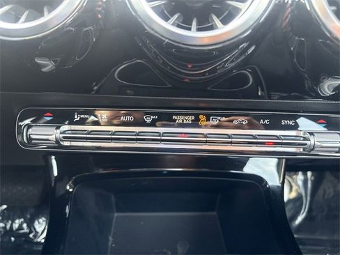 Used 2022 Mercedes-Benz A 220 image 28