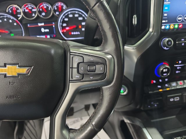 Used 2022 Chevrolet Silverado 1500 LTZ AWD/4WD image 17