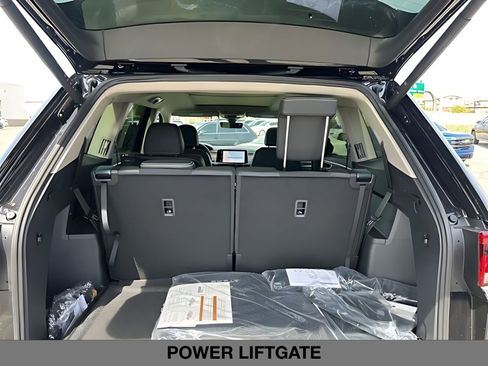 New 2026 Volkswagen Atlas SE AWD/4WD image 13