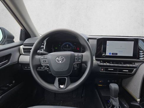 Used 2026 Toyota Camry LE w/ Convenience Package FWD image 17
