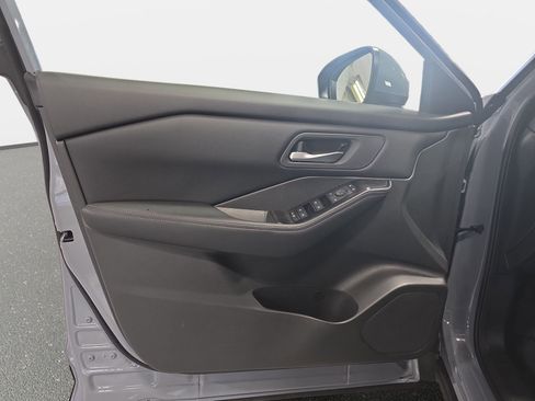 New 2026 Nissan Rogue SV image 26