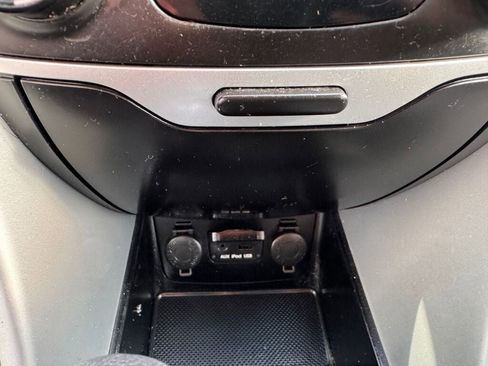 Used 2011 Hyundai Sonata GLS image 17