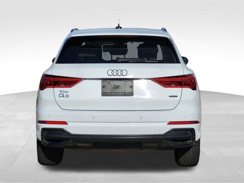 Used 2021 Audi Q3 2.0T Premium w/ Convenience Package image 7