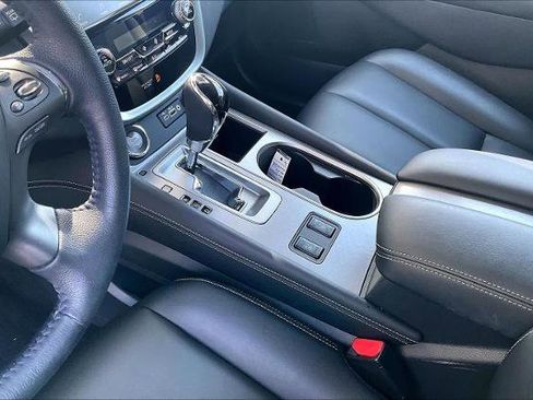 Certified 2024 Nissan Murano SV w/ SV Midnight Edition Package image 16