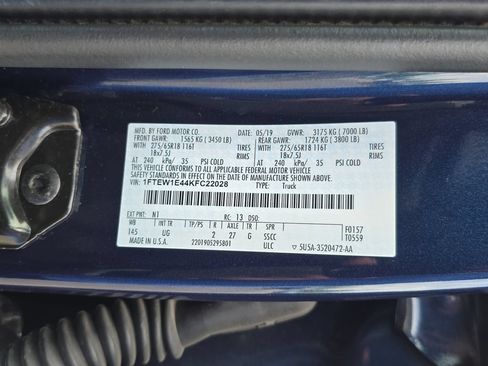 Used 2019 Ford F150 XLT w/ Equipment Group 302A Luxury AWD/4WD image 38