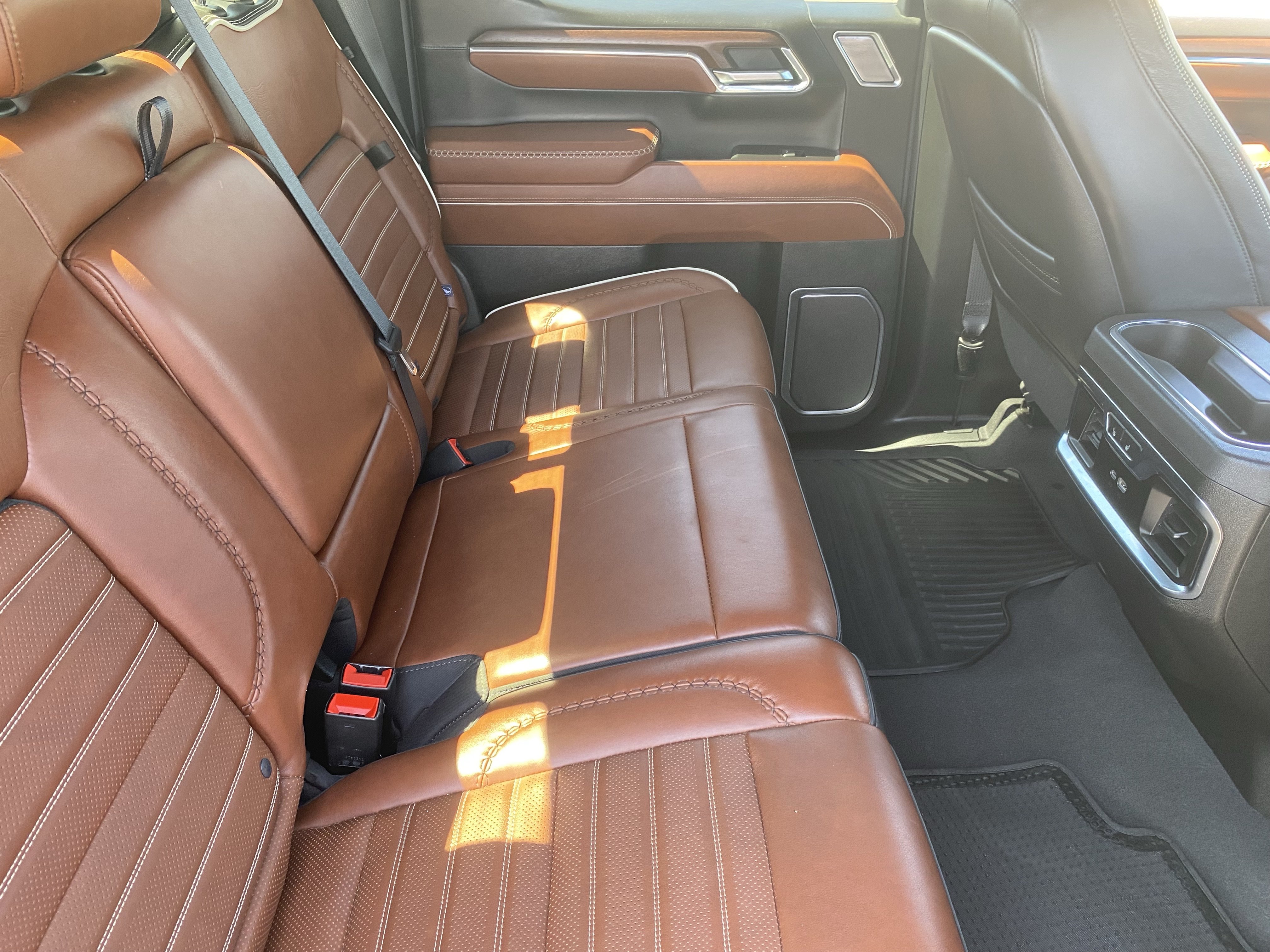 Used 2024 GMC Sierra 1500 Denali Ultimate AWD/4WD image 12