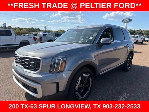 Used 2025 Kia Telluride S FWD image 7