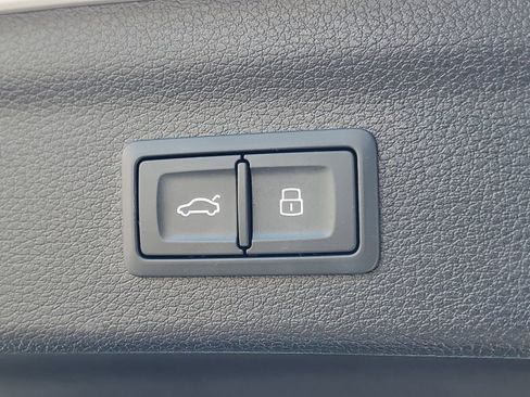 Used 2023 Audi Q3 2.0T Premium Plus w/ Premium Plus Package image 10