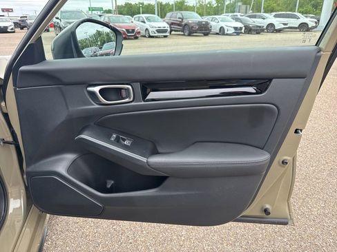 Used 2025 Honda Civic Sport Touring image 27