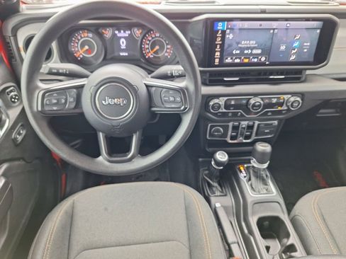 Used 2024 Jeep Gladiator Sport AWD/4WD image 21