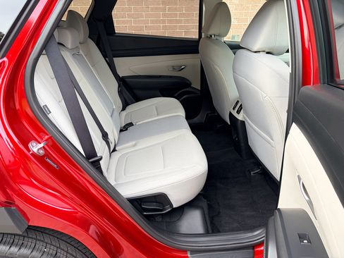 Used 2025 Hyundai Tucson SEL FWD image 23