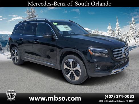 New 2024 Mercedes-Benz GLB 250 4MATIC image 1
