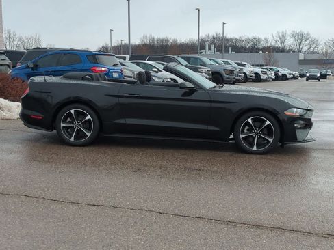 Used 2018 Ford Mustang Convertible w/ Equipment Group 101A image 9