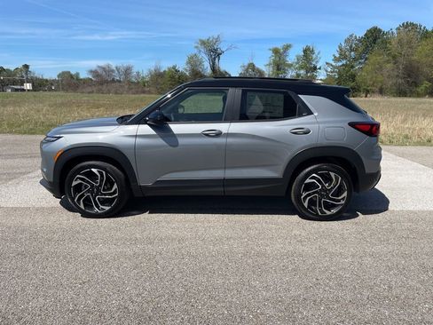 New 2026 Chevrolet TrailBlazer RS FWD image 2
