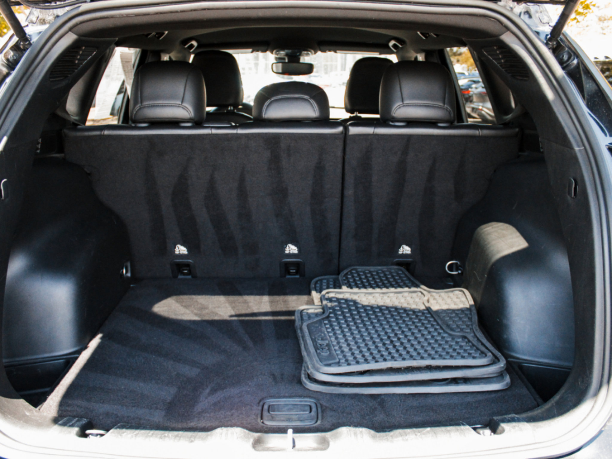 Used 2024 Jeep Compass Trailhawk AWD/4WD image 24