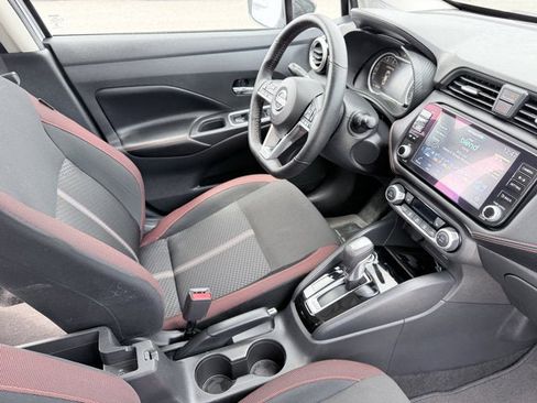 Certified 2025 Nissan Versa SR w/ Trunk Package FWD image 16