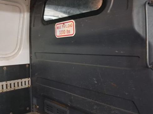 Used 2024 Mercedes-Benz Sprinter 2500 image 33