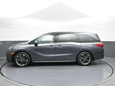 Certified 2023 Honda Odyssey Elite image 9