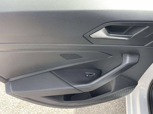 Certified 2024 Volkswagen Jetta Sport FWD image 17