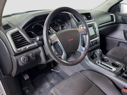 Used 2016 GMC Acadia SLE FWD image 9