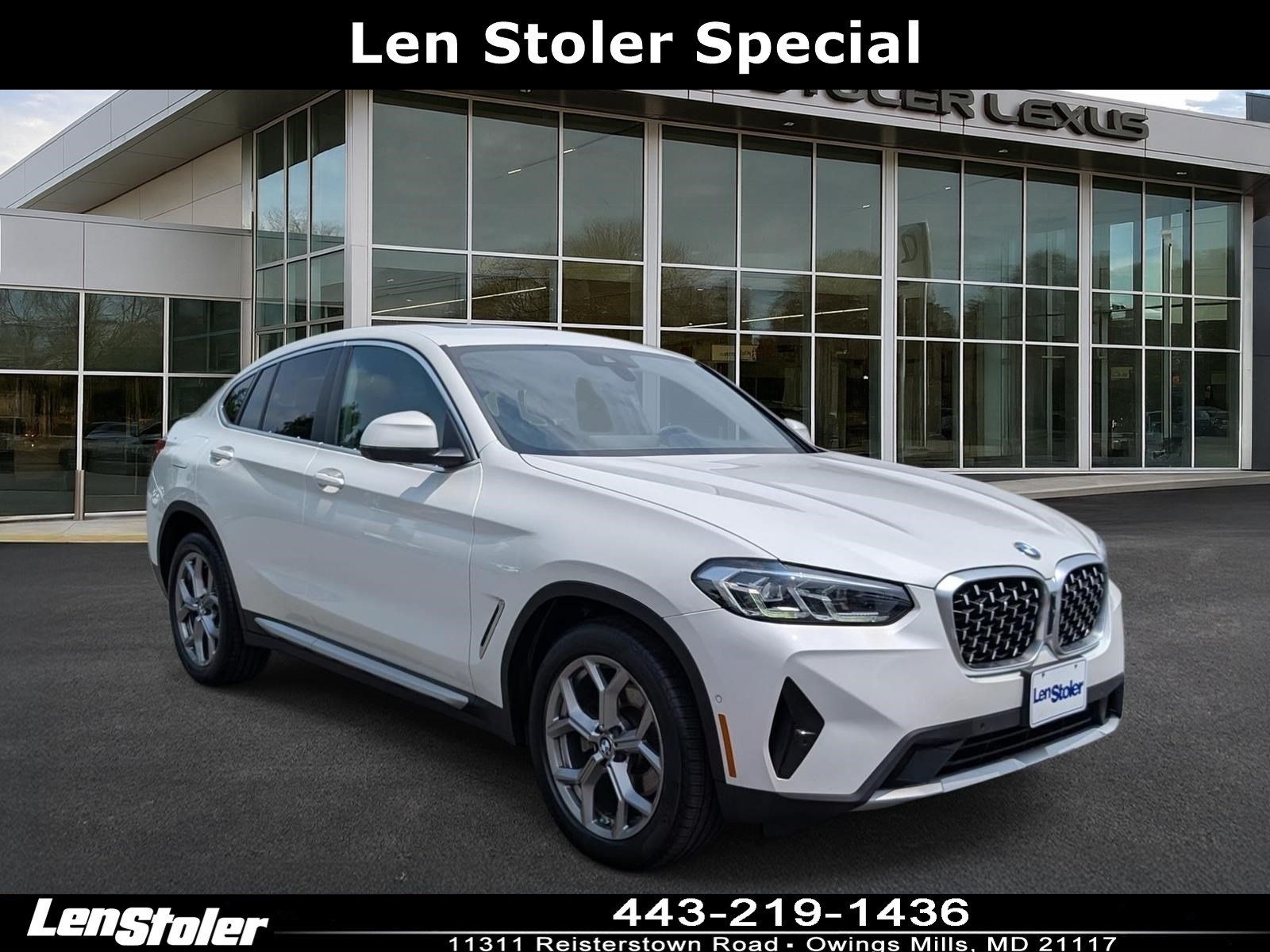Used 2024 BMW X4 xDrive30i w/ Parking Assistance Package AWD/4WD image 1