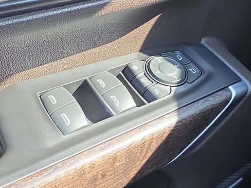 Certified 2022 GMC Sierra 2500 Denali AWD/4WD image 20