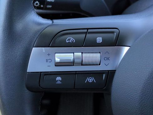 Certified 2025 Hyundai Tucson SEL FWD image 13