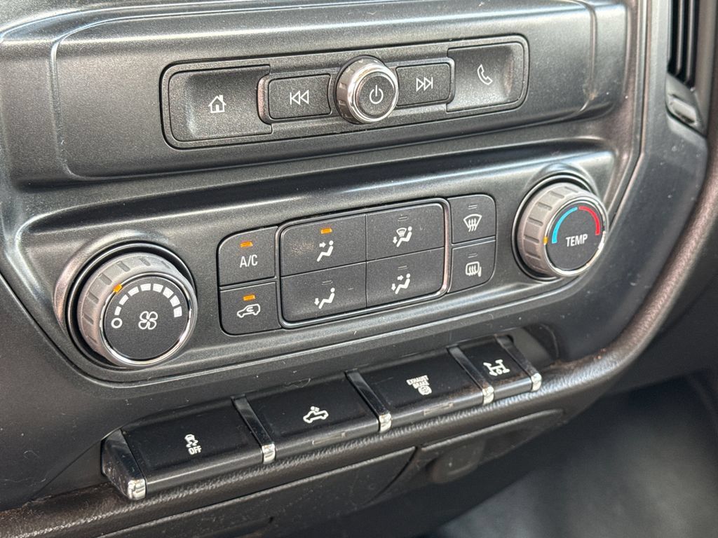 Used 2018 GMC Sierra 3500 4x4 Crew Cab w/ Sierra Convenience Package image 24