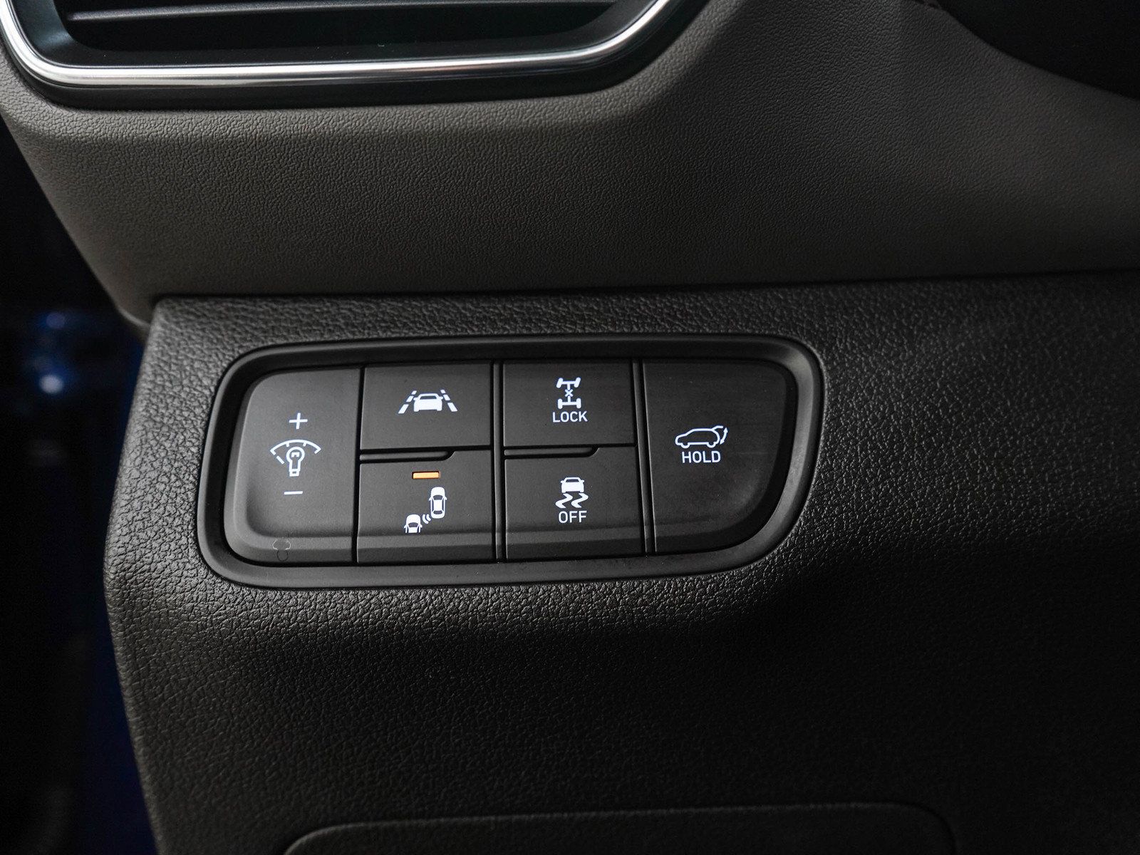 Used 2020 Hyundai Santa Fe Limited AWD/4WD image 28
