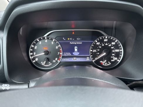 Used 2024 Nissan Titan SV w/ Accessory Utility Package image 32