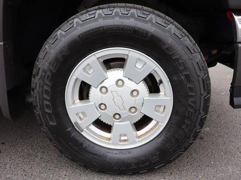 Used 2005 Chevrolet Colorado LS image 40