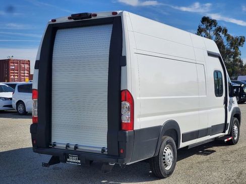 New 2024 RAM ProMaster 3500 w/ Delivery Van Package image 4