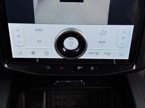 Used 2023 Ford Expedition Max Limited image 20