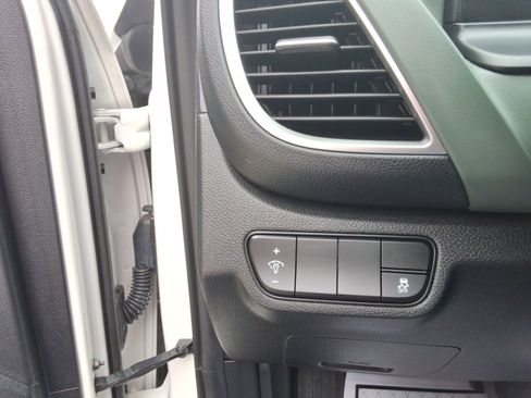 Used 2024 Kia Seltos SX image 22