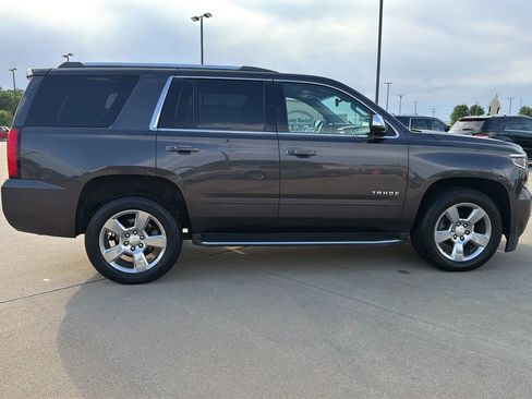 Used 2018 Chevrolet Tahoe Premier AWD/4WD image 24