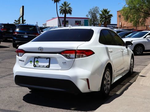 Used 2023 Toyota Corolla LE w/ Carpet Mat Package (TMS) FWD image 13