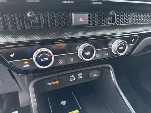 Used 2024 Honda CR-V Sport Touring image 17