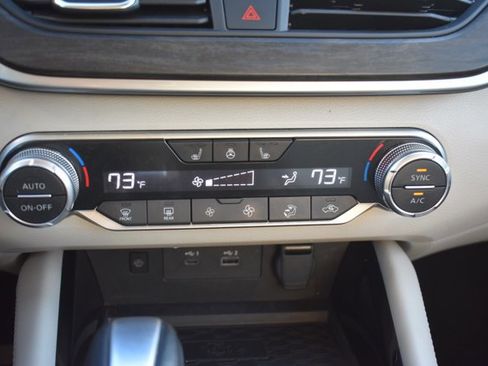 Used 2023 Nissan Altima 2.5 SL image 29