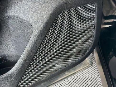 Used 2023 Mitsubishi Outlander SE AWD/4WD image 21