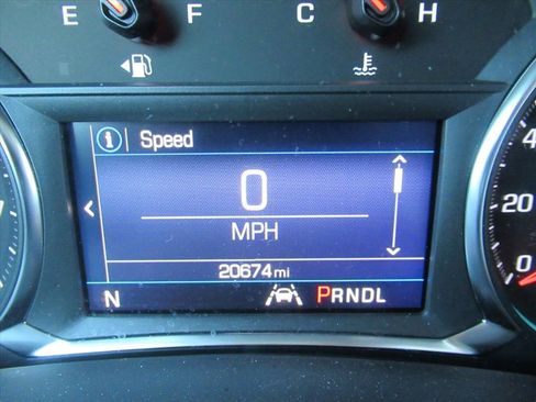 Certified 2023 Chevrolet Equinox LS w/ LS Convenience Package image 24