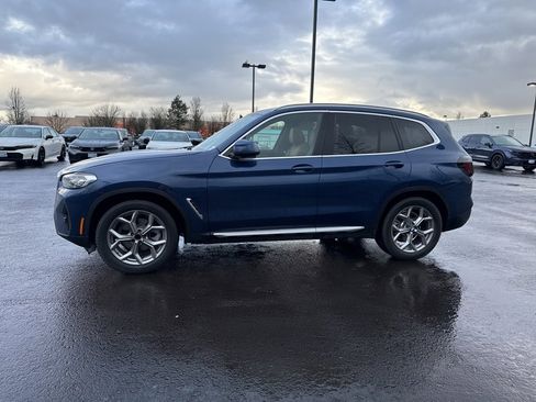 Used 2023 BMW X3 xDrive30i w/ Premium Package image 4