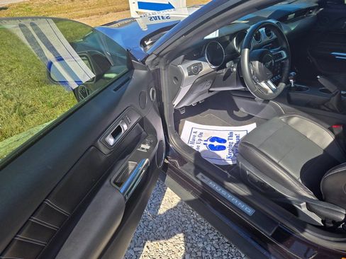 Used 2021 Ford Mustang GT Premium image 5