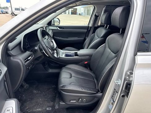 Used 2023 Hyundai Palisade SEL w/ Premium Package AWD/4WD image 18