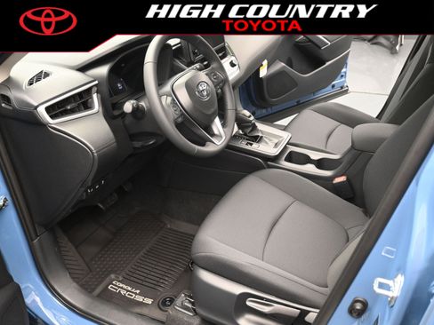 New 2026 Toyota Corolla Cross LE FWD image 12