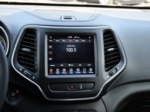 Used 2022 Jeep Cherokee Latitude Lux image 28