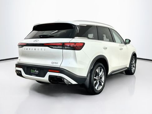 Used 2023 INFINITI QX60 Luxe AWD/4WD image 9