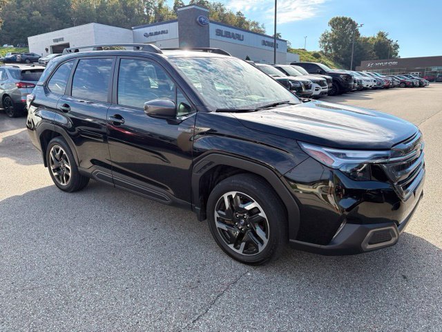 Used 2025 Subaru Forester Limited AWD/4WD image 9
